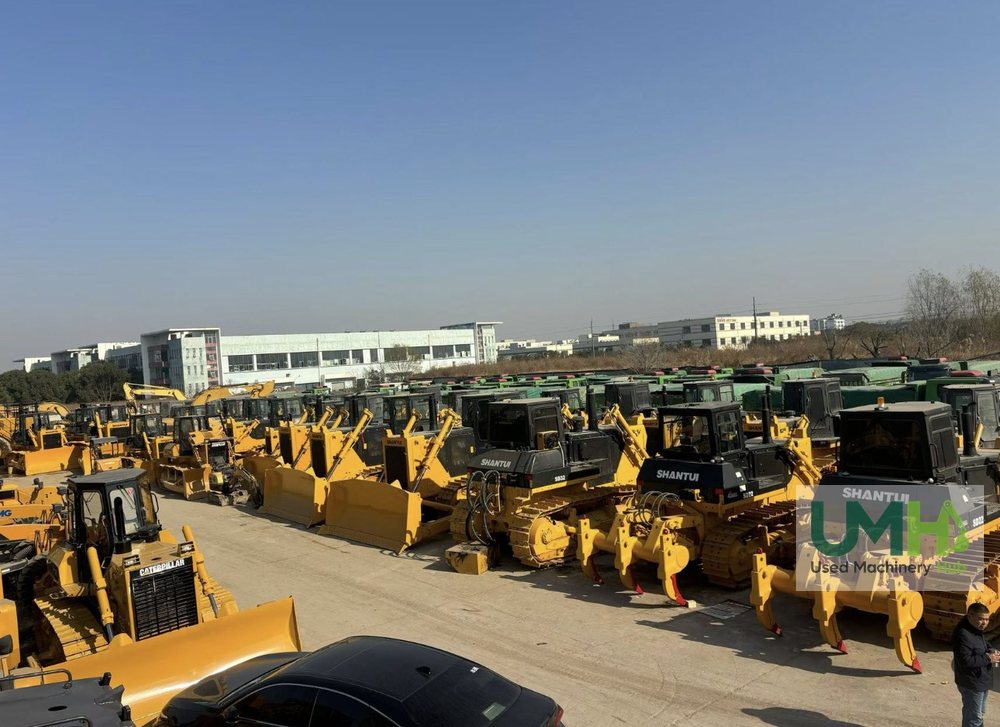 Used machinery yard photo 11